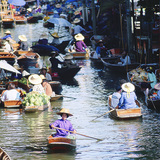 河上的集市