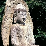 부처의 조각상