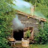传统的芬兰桑拿木小屋
